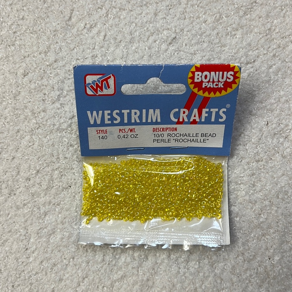 NWOT Westrim Crafts 10/0 yellow 140 peeled rocaille bead and novelty snowflakes